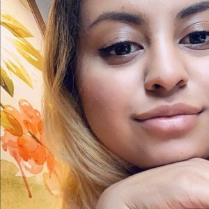 Meet your Posher, Karina